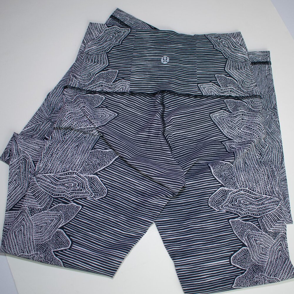 Lululemon Wunder Under Dottie Tribe - Picture 5 of 7